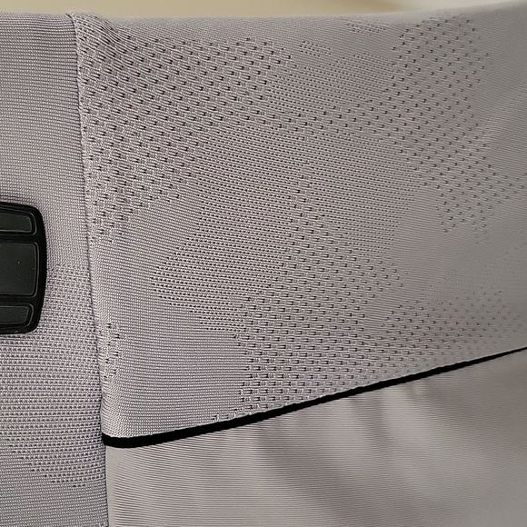 Columbia Golf Univ of Arizona Omni-Wick, Up Next Skort, Gray "A" Small - Picture 3 of 11